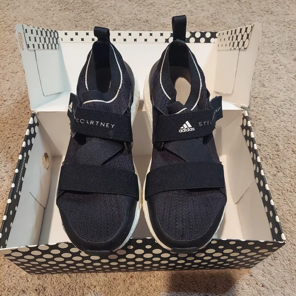 adidas gazelle silver green womens Adidas x Stella McCartney Women's Ultraboost 5 Lucid Blue / Semi Solar  Slime / Core Black Running Shoes